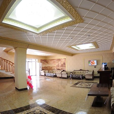 Hotel Afrosiyob Karszy Zewnętrze zdjęcie