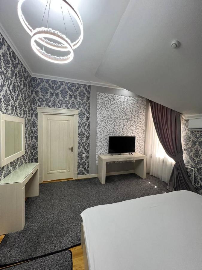 Hotel Afrosiyob Karszy Zewnętrze zdjęcie