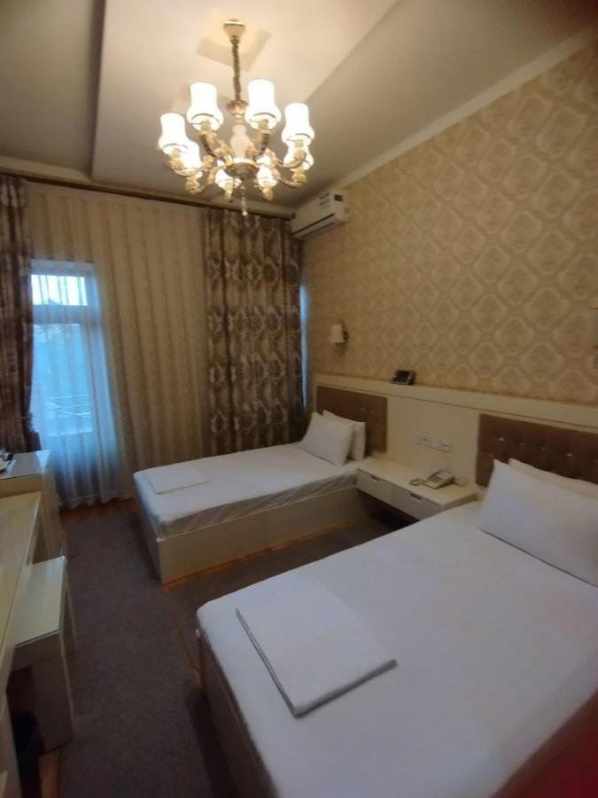 Hotel Afrosiyob Karszy Zewnętrze zdjęcie
