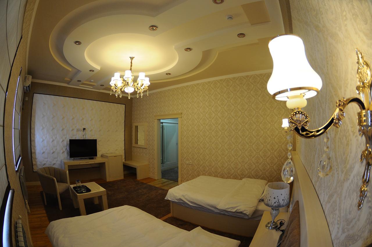 Hotel Afrosiyob Karszy Zewnętrze zdjęcie